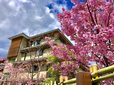 Kyoto Arashiyama Onsen Kadensho (Kyoritsu Resort) Hotel berhampiran Shimyoin Temple