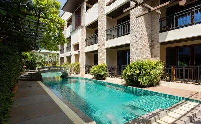 JJ Residence Hotels near Snake cave & Bell Chamber cave