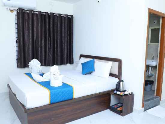 Hotel Royal Garuda Palace Rooms