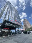 Jiuzhou Fangyuan Hotel(Yichang Wanda Binjiang Store) Hotels near Yichang Railway Station