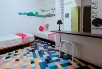 Spot On Junction Hostel Hotels in Makati