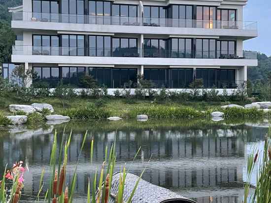 Chengdu Shiyu Forest Hotel Hotel Exterior