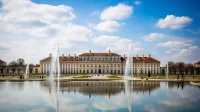 Mandarin Oriental, Munich Отели в г. Мюнхен