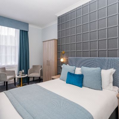 Deluxe Double Room Bromley Court Hotel London Promo Code