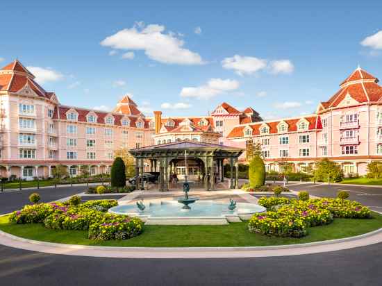 Disneyland Hotel Hotel Exterior