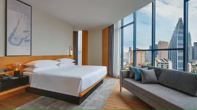 Fairfield by Marriott Chow Kit Kuala Lumpur Отели рядом с достопримечательностью «Масджид Ал-Хидая»