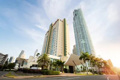 voco Gold Coast, an IHG Hotel Hotéis próximos à(ao) SkyPoint Observation Deck