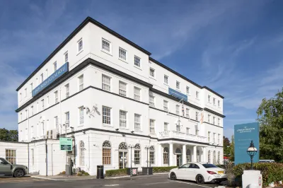 London Croydon Aerodrome Hotel, BW Signature Collection Hotels near Saatchi Gallery