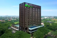 Ibis Styles Serpong BSD City Отели рядом с достопримечательностью «Taman Ismail Marzuki»