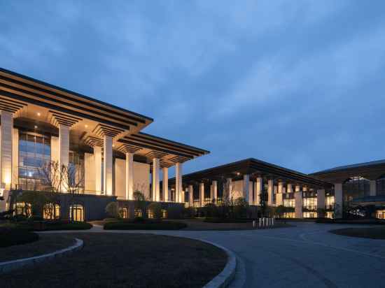 JIANGUO HOTEL ZUNYI Hotel Exterior