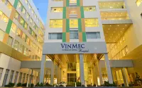 Vinhomes Time City & ParkHill Premium Apartment Hotel berhampiran Thuy Linh pagoda