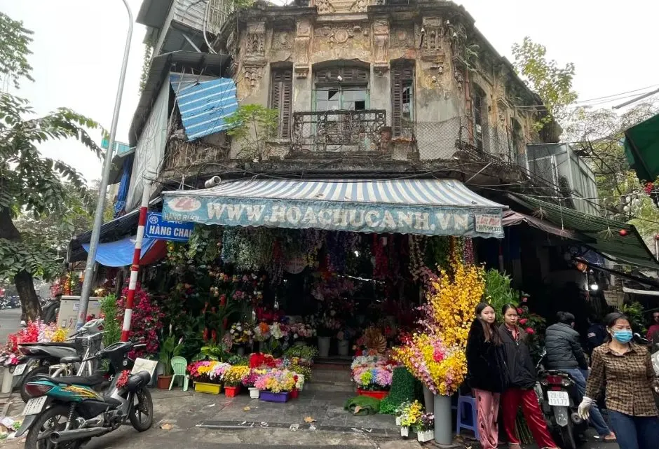 河內老城區街頭花店