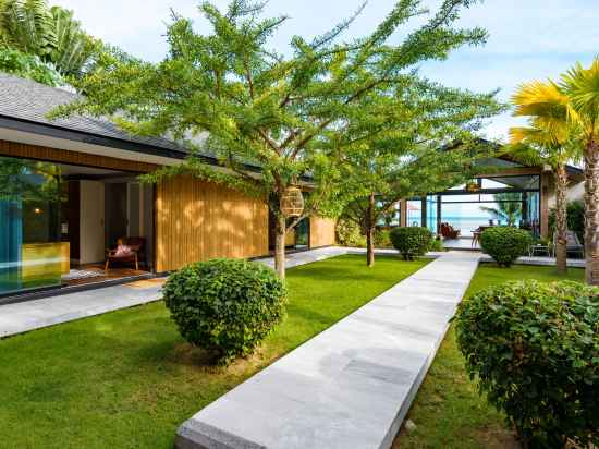 Baan Talay BeachFront Pool Villa A Hotel Exterior