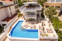 Kalkan Saray Suites Hotel