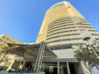 Luxury 1 Bedroom On Marina Walk Hotels near DP World Head Office