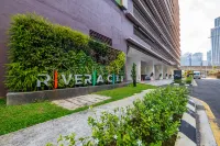 Riveria Premier Suites Kuala Lumpur Hotels near Thean Hou Temple