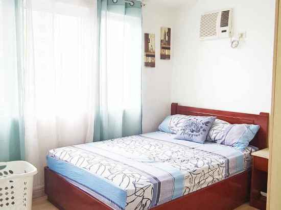 Elite Homestays 2 BR Condo SOUTH OF MARKET BGC Rooms