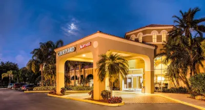 Courtyard Fort Lauderdale North/Cypress Creek Hotels near Hugh Taylor Birch State Park