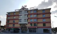 A&M Hotel with Free Parking Hotel berhampiran Agora