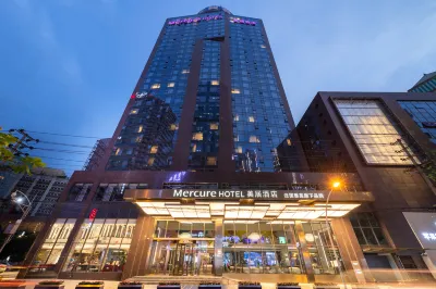 Mercure Chengdu Chunxi Taikoo Li Hotels near Wenjiang Railway Station