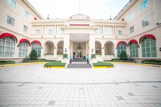 Rizal Park Hotel Hotels near Manila Ocean Park