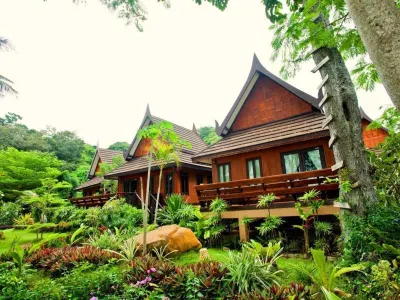 Paradise Pearl Bungalows Hotels in Phi Phi Islands