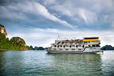 Halong Paloma Cruise