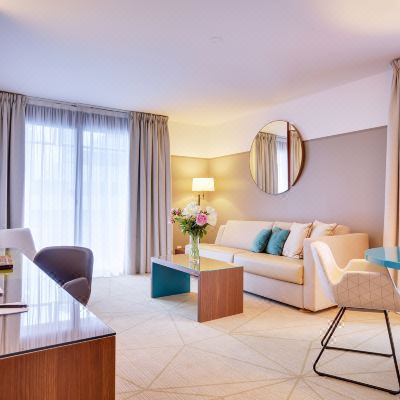 Two Bedroom Deluxe Apartments Fraser Suites Harmonie Paris La Défense Promo Code