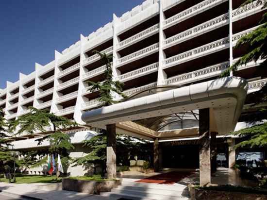 The Palace Hotel, Sunny Day Hotel Exterior