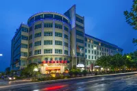 Dahe International Hotel (Zhengzhou Futa Center) Hotels in Zhengzhou