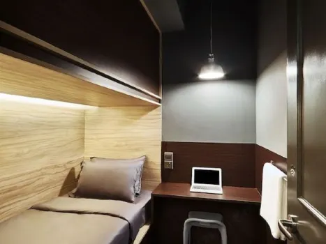 The Pod @ Beach Road Boutique Capsule Hotel Hotels near Padi