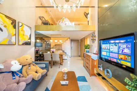 Huamo Apartment (Guangzhou South Railway Station Hanxi Changlong Metro Station)