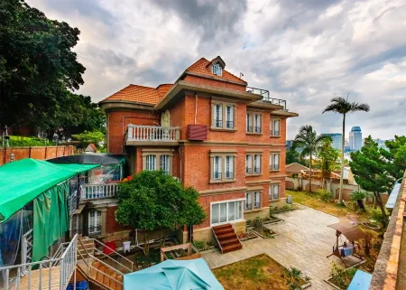 Gulangyu Yunzhichen Seaview Garden Hotel (Bagualou Sanqiutian Wharf)