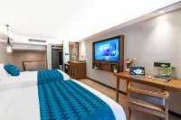 Mehood Lestie Hotel (Xiamen Zhongshan Road Pedestrian Street) Hotels near GROTTO