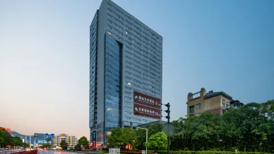 Urba Hotel (Xiangshan Wanda Plaza) Hotels near Fawangchan Temple