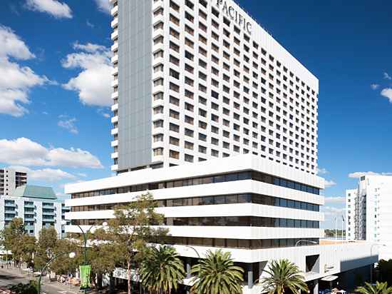 Pan Pacific Perth Hotel Exterior