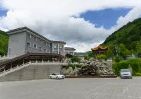 Friendship Hotel Hotels near Foguang Temple