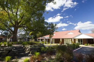 Nepean Shores by Gateway Lifestyle Holiday Parks Hotels near Langdale Farm