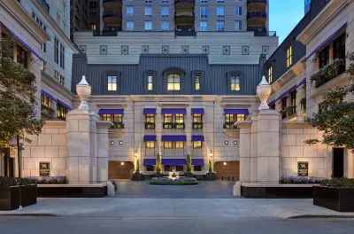 Waldorf Astoria Chicago Hotels in Chicago