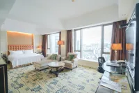 Zhongshan Junchuang Century Hotel (Lihe Plaza) Hotels near Nantou Railway Station