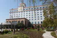 Taizhou Hotel فنادق في تايجَو