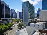 Abbey on Roma Hotel & Apartments Hotels in Brisbane