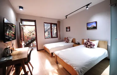 Qingdao Maple Guesthouse