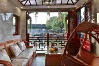 Regalia Riverside Boutique Hotel Hotels near Hengli Shopping Plaza