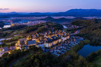 Angsana Xishuangbanna Hotels near Manlei Pagoda