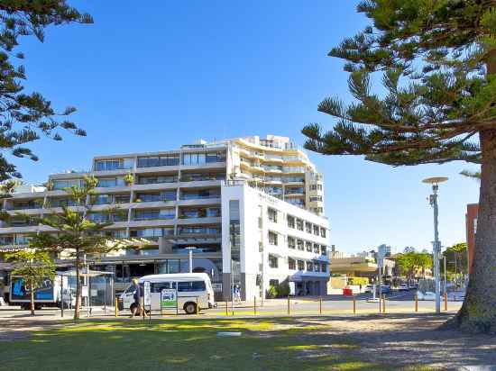 Manly Paradise Motel & Apartments Hotel Exterior