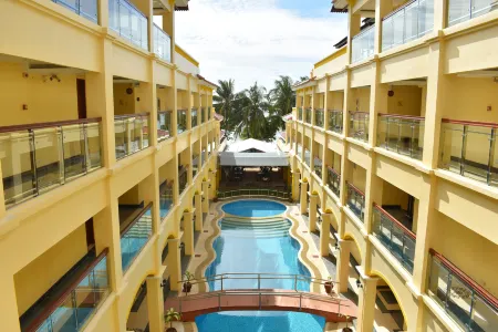 Golden Phoenix Hotel Boracay