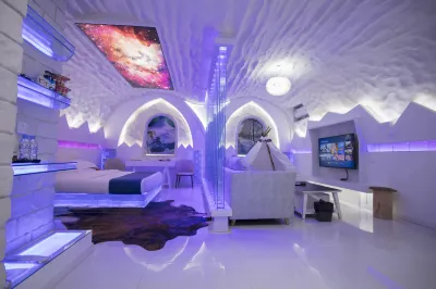 Forest Snow Hotel Các khách sạn ở Căn Hà