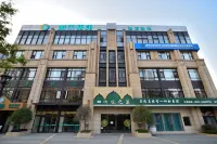 City Comfort inn(CITY OF FLOWER KUNMING) Hotels near Fun Xingqiu Qinzi Mengchong Wan Chuang Amusement Park