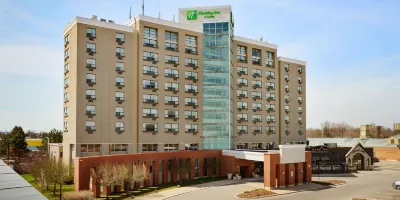 Holiday Inn & Suites London Hotels near Kiwanis Park Crossing Bridge